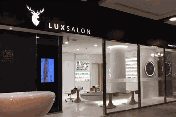 LuxSalon鹿詩美睫美甲加盟