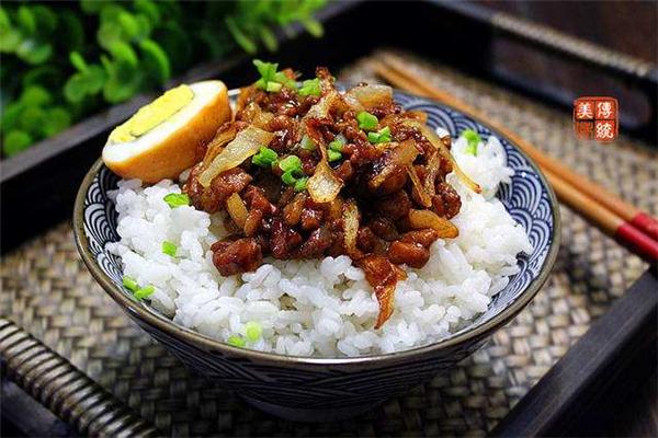 鹵來有味肉汁拌飯