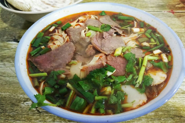 王朝陽牛肉湯