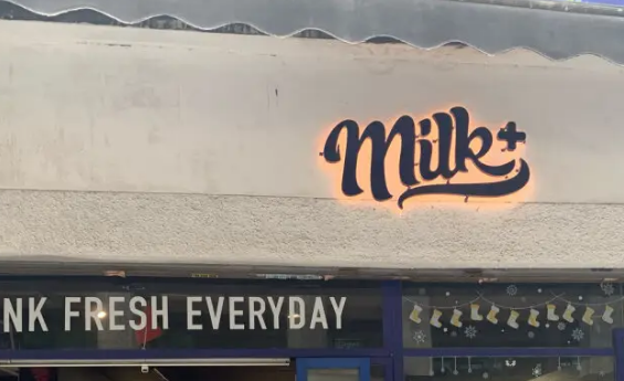 milk奶茶店加盟