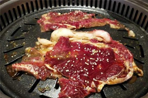 八坊牛炭火烤肉