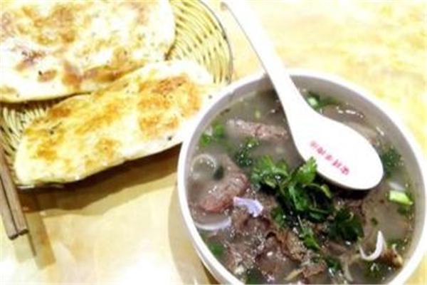 毛子牛肉湯