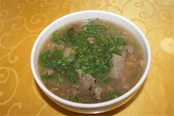 毛子牛肉湯