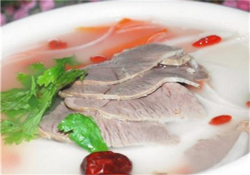 小牧謠羊肉湯