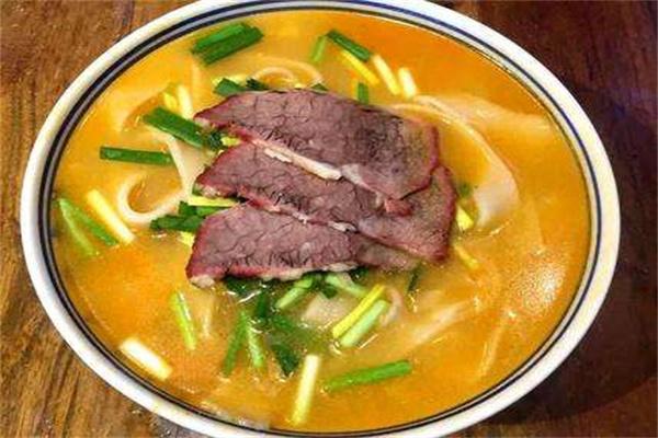 牛大碗牛肉湯