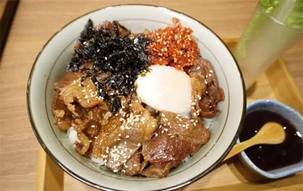 火隱燒肉丼飯