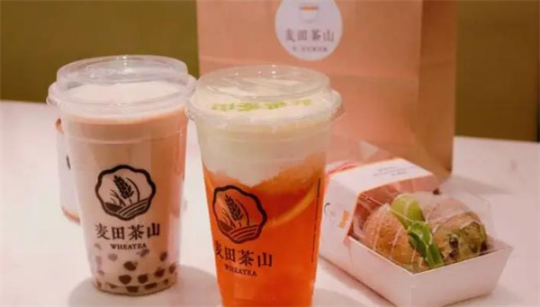 在麥田茶飲