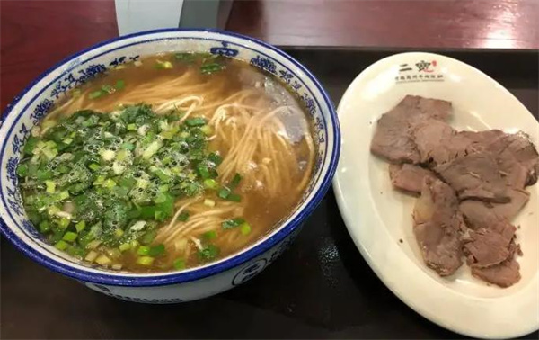 二寬牛肉拉面