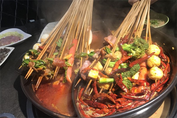 老干媽砂鍋串串