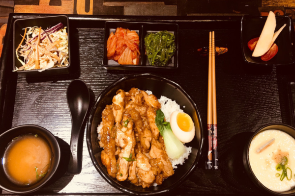 東京食肉日式燒雞飯加盟