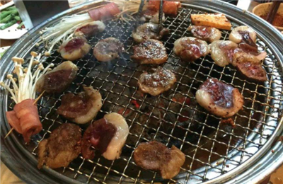 鼎極金牌自助烤肉